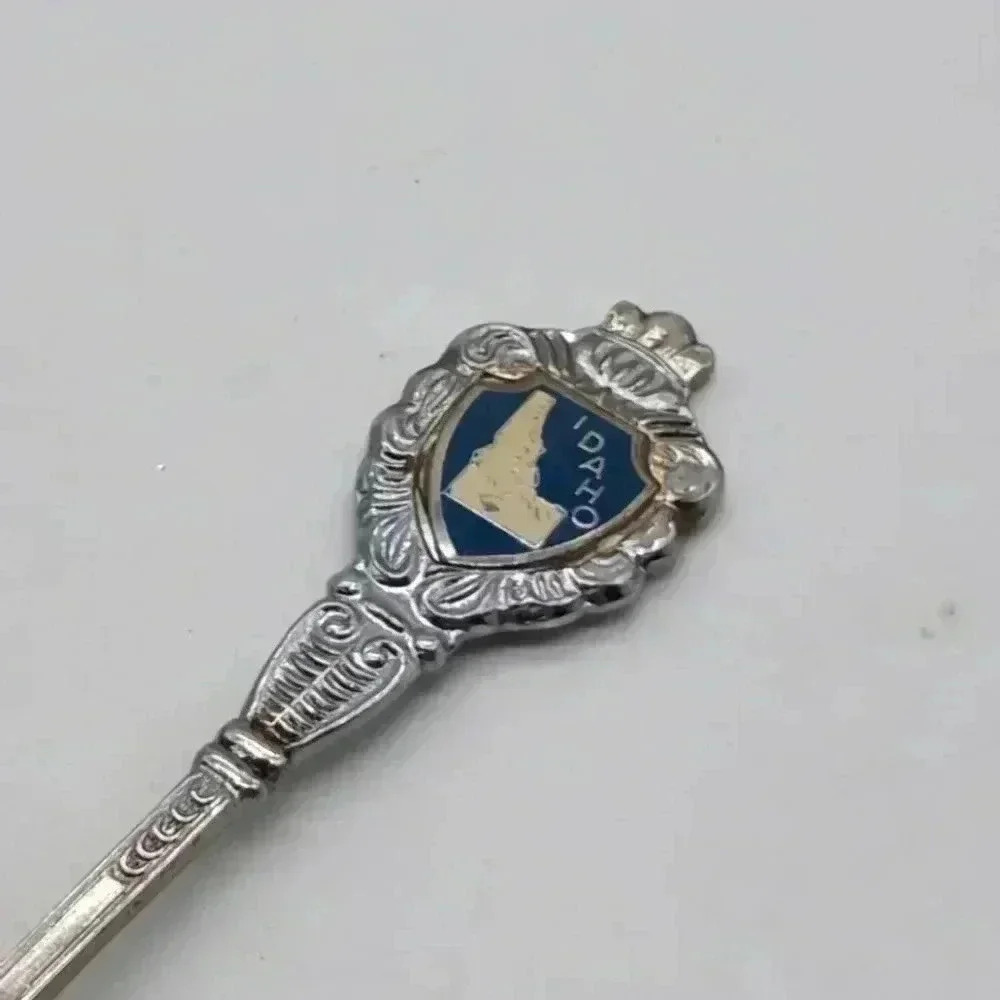 Vintage Idaho Souvenir Spoon Kitschy cool - Picture 2 of 4